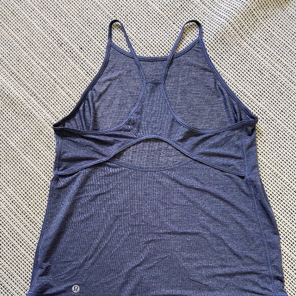 Lululemon Tank Top - Picture 4 of 4